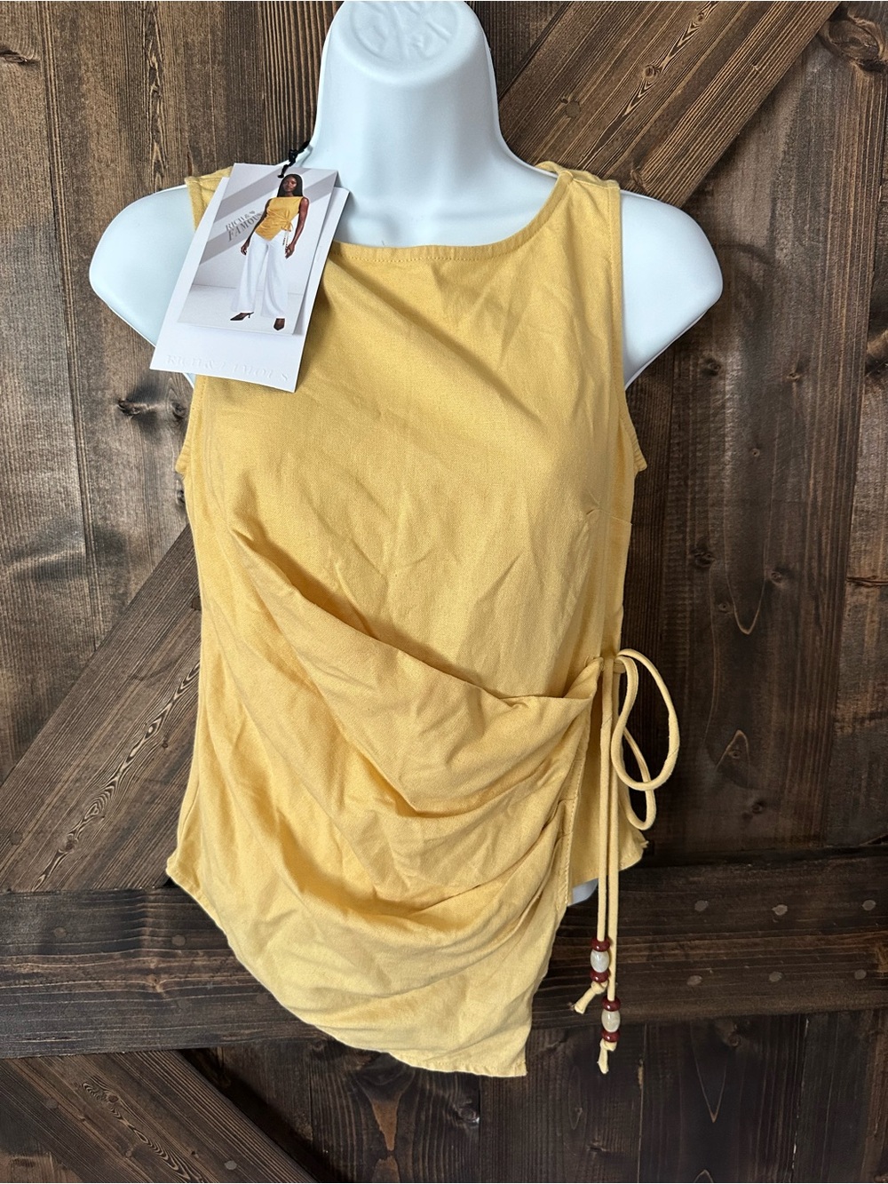 Sleeveless Tie-Waist Tank Top - Yellow